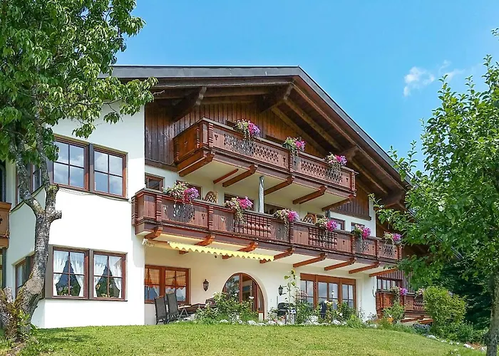 Schenk Giebelhaus Apartmán *